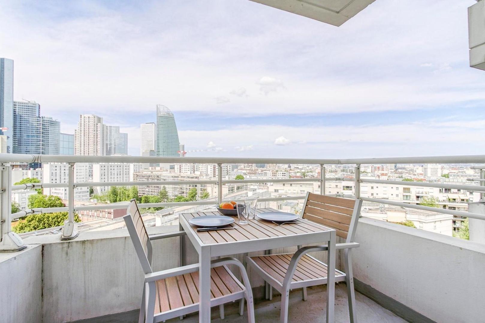 Joli Studio A Courbevoie - La Defense Luaran gambar